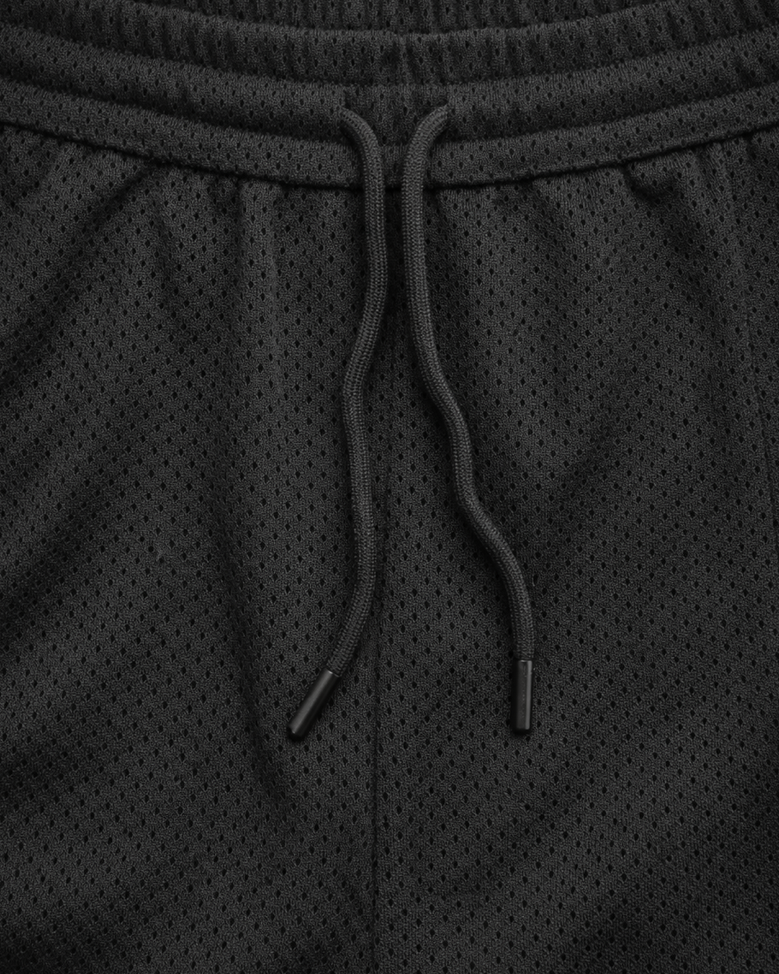 Black Training Mesh Shorts — Breathable Performance Fit